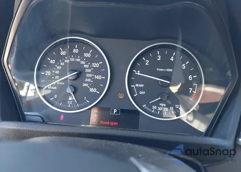 2018 BMW X1 xDrive28I z USA, uszkodzony, nr VIN WBXHT3C37J5F92654